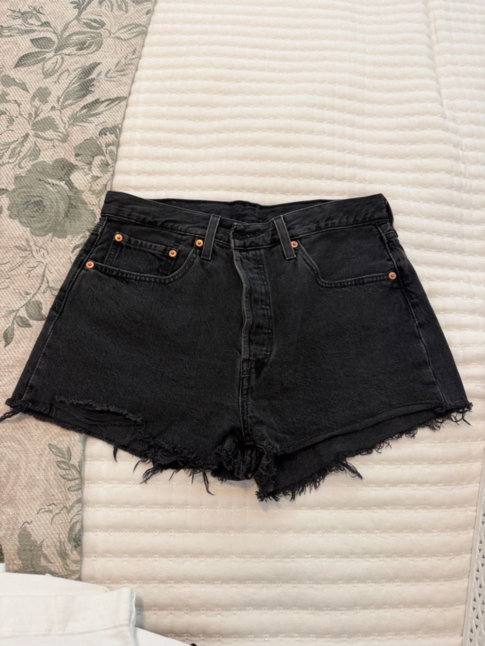 Levi's Black High-Rise Frayed Hem Jean Shorts